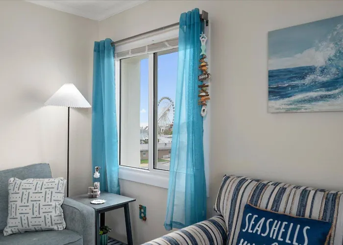 Сasa de vacaciones One Of A Kind Direct Bay Views From 3 Bedroom At Assateague House *