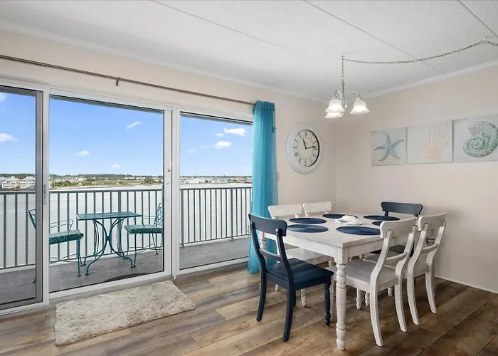 One Of A Kind Direct Bay Views From 3 Bedroom At Assateague House * Ocean City