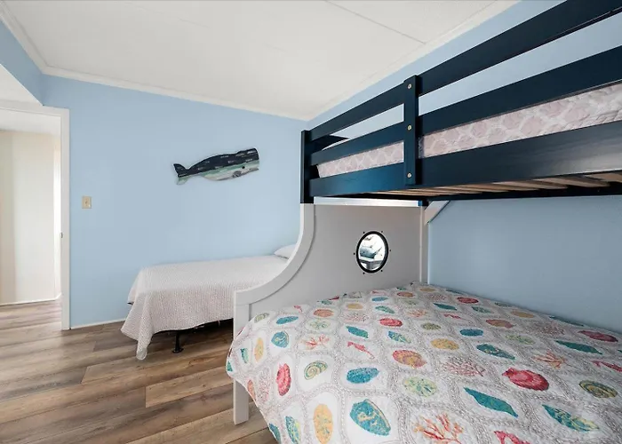 One Of A Kind Direct Bay Views From 3 Bedroom At Assateague House Ocean City