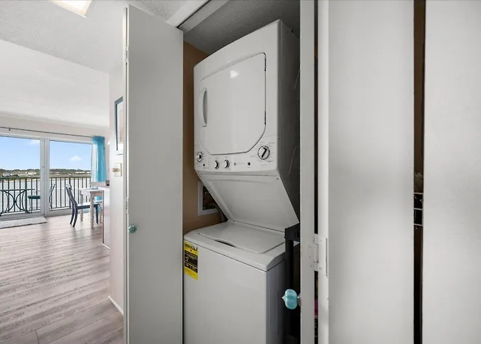 One Of A Kind Direct Bay Views From 3 Bedroom At Assateague House Сasa de vacaciones